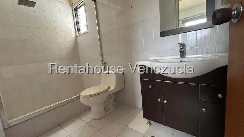 Apartamento en La Alameda, CR, MLS 27-396. - 11
