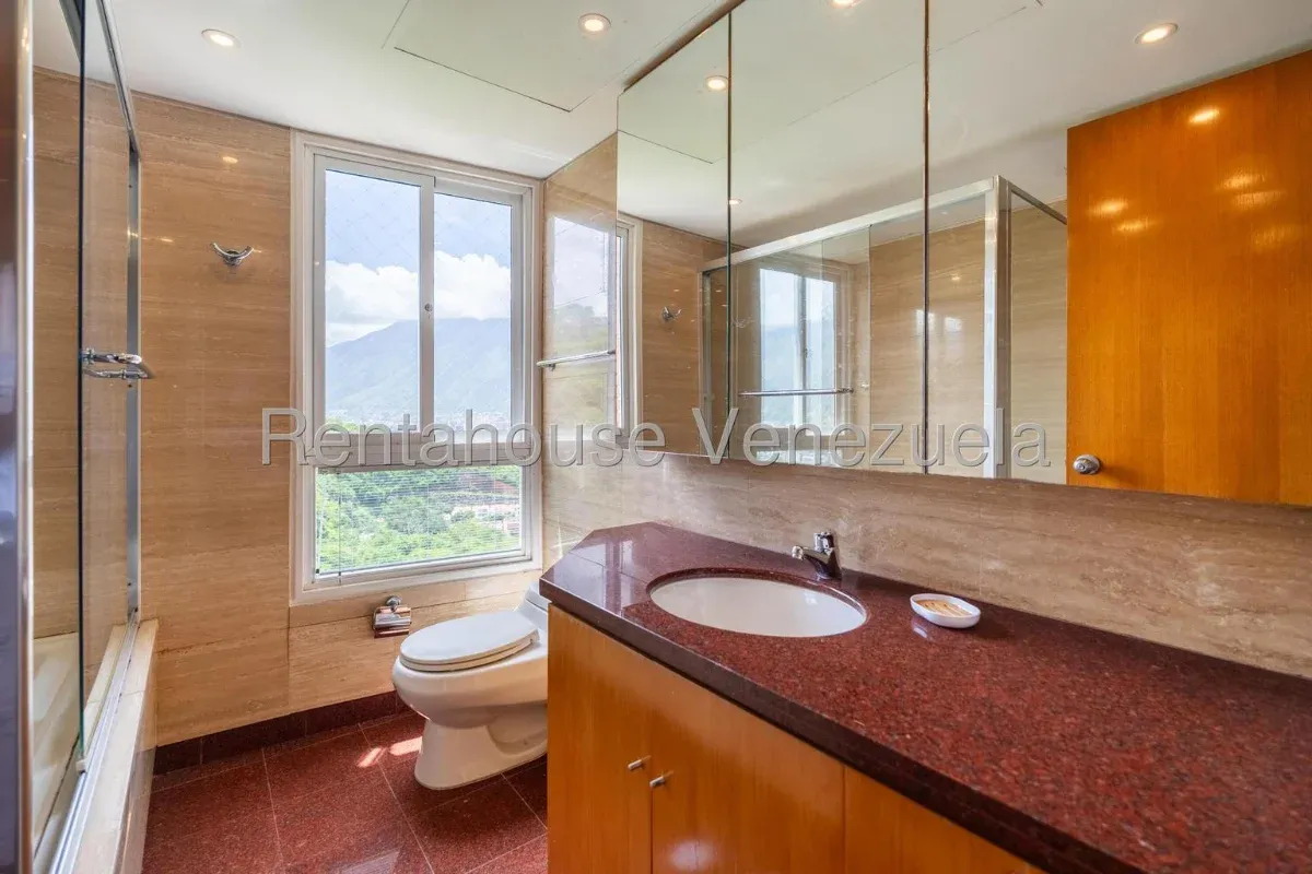 Apartamento en Macaracuay, CR, MLS 27-1545. - 18