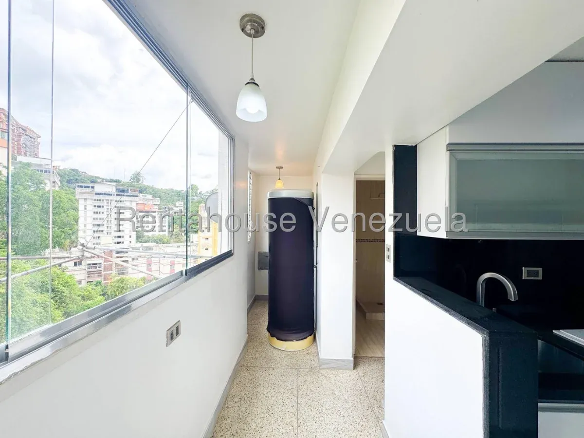 Apartamento en Colinas de Bello Monte, CR, MLS 27-1601. - 8