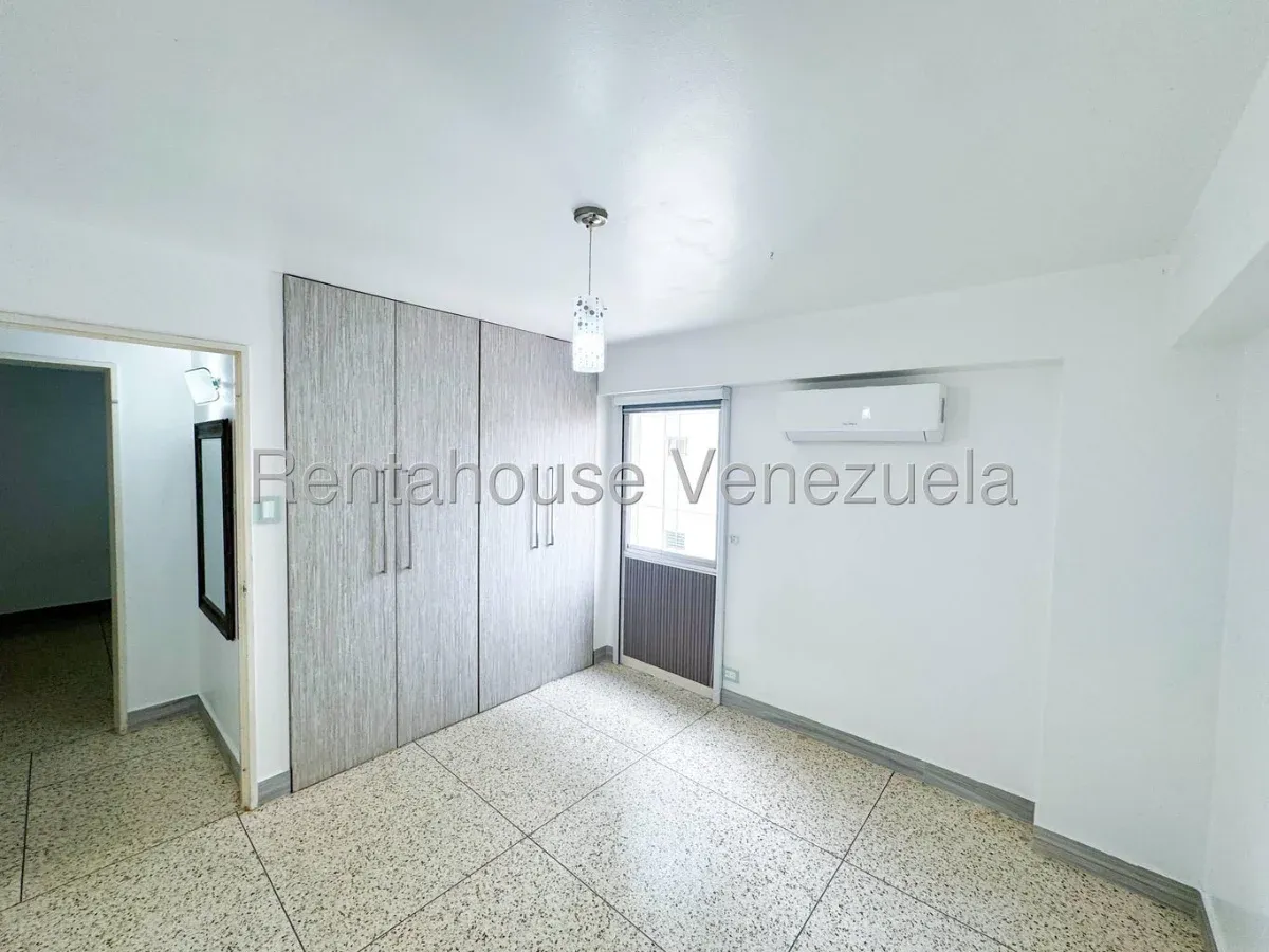 Apartamento en Colinas de Bello Monte, CR, MLS 27-1601. - 20