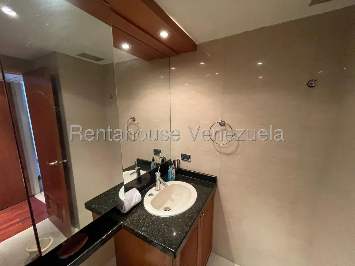 Apartamento en Los Chorros, CR, MLS 27-1786. - 12