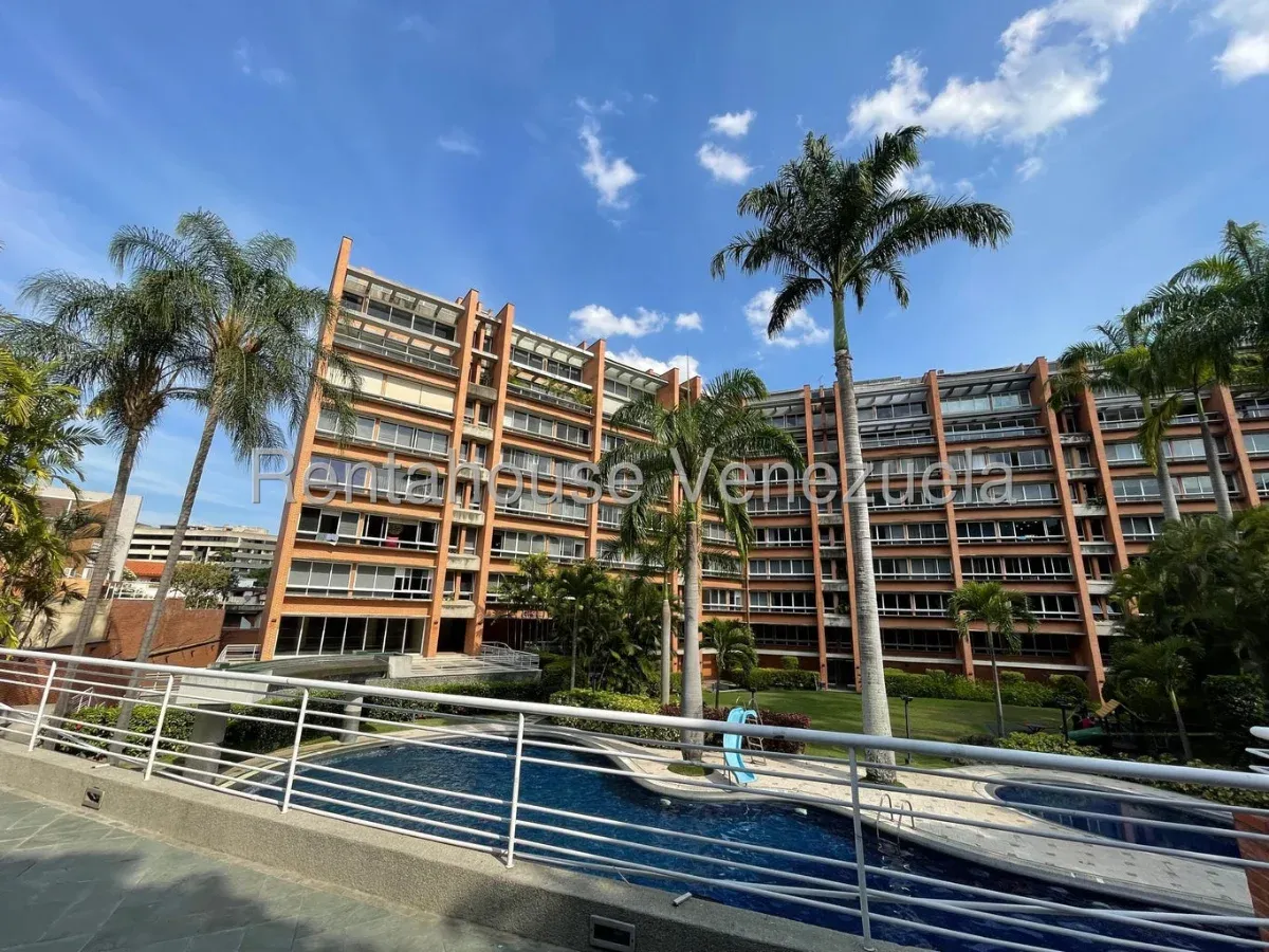 Apartamento en Los Chorros, CR, MLS 27-1786. - 16