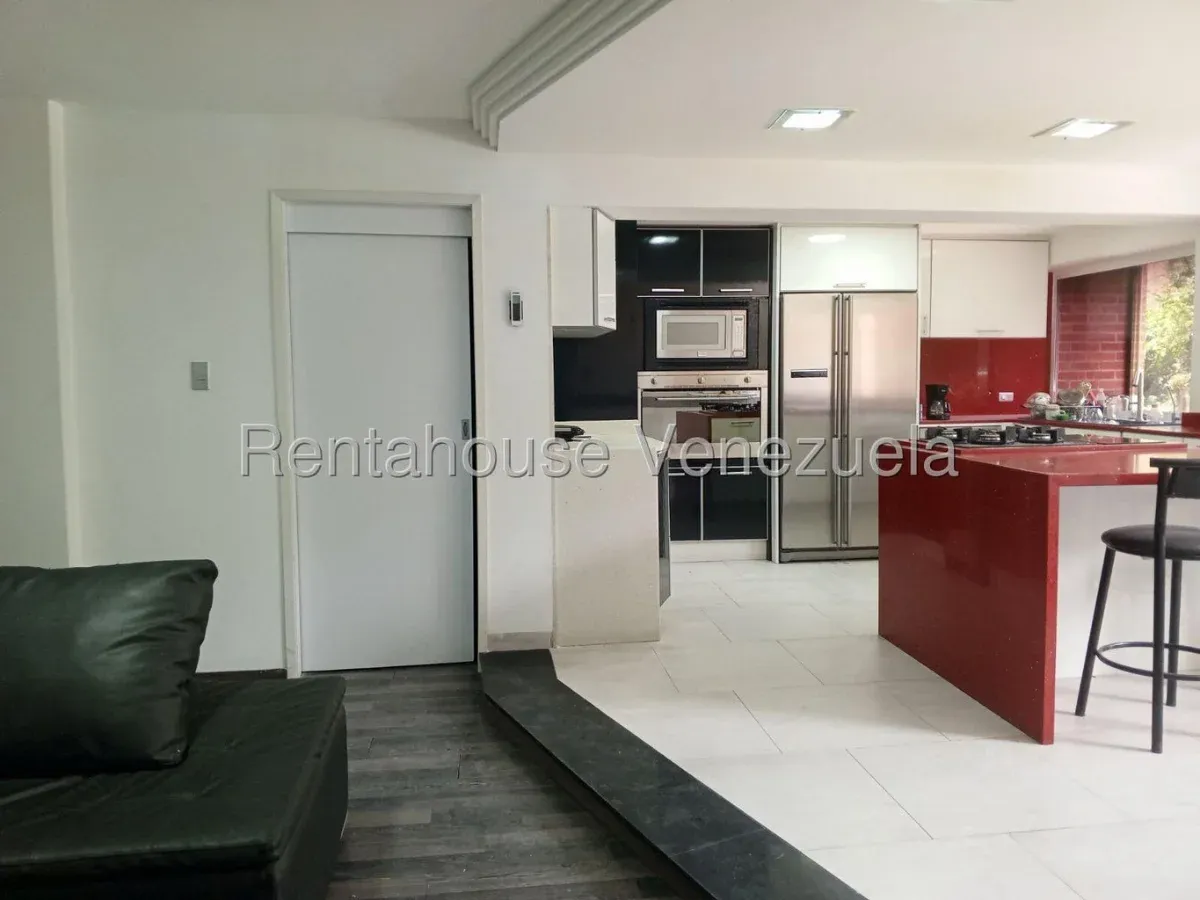 Apartamento en Colinas de los Chaguaramos, CR, MLS 27-1784. - 8