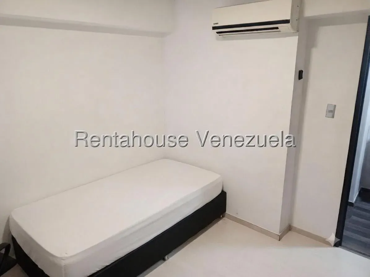Apartamento en Colinas de los Chaguaramos, CR, MLS 27-1784. - 13