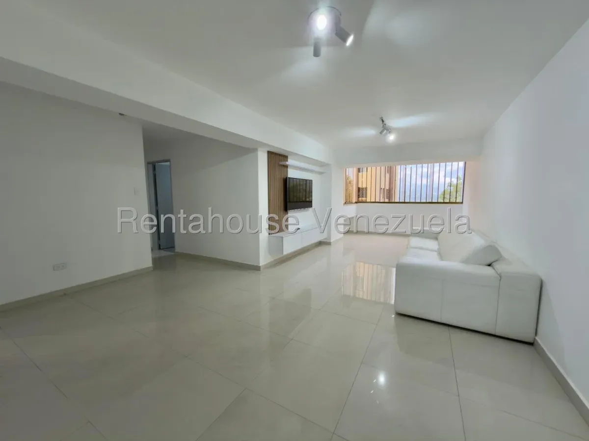 Apartamento en Los Naranjos del Cafetal, CR. - 2