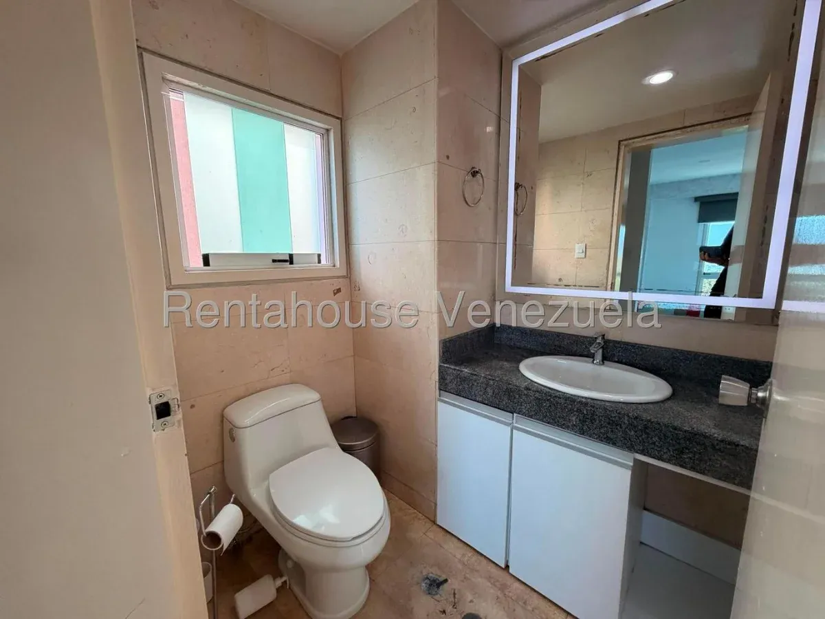 Apartamento en La Lagunita Country Club, CR, MLS 27-1742. - 10