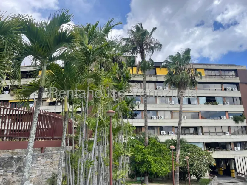 Apartamento en Colinas de Bello monte, CR, MLS 27-477.