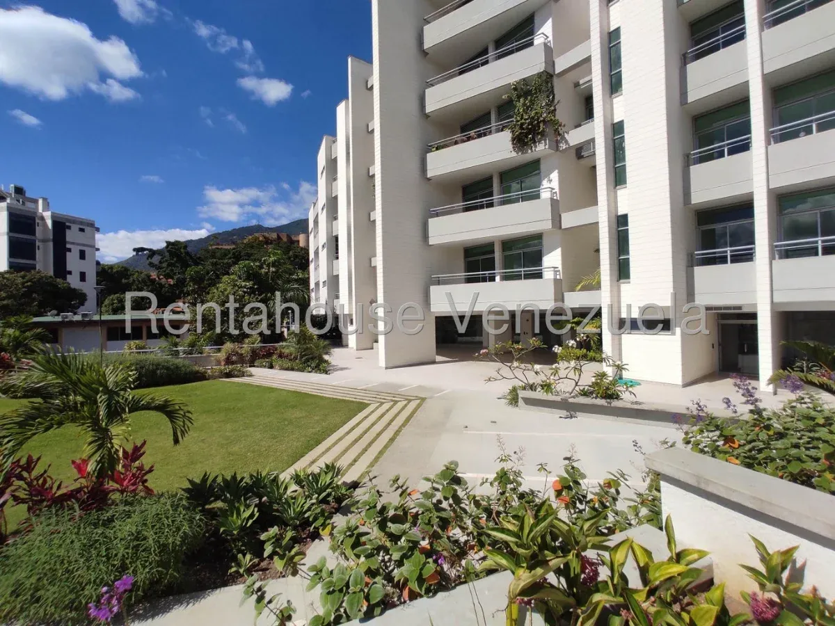 Apartamento en La Castellana, CR, MLS 25-15920. - 2