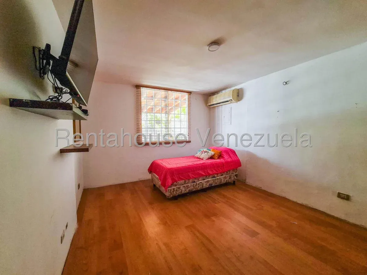 Casa en Cumbres de Curumo, CR, MLS 25-17645. - 15