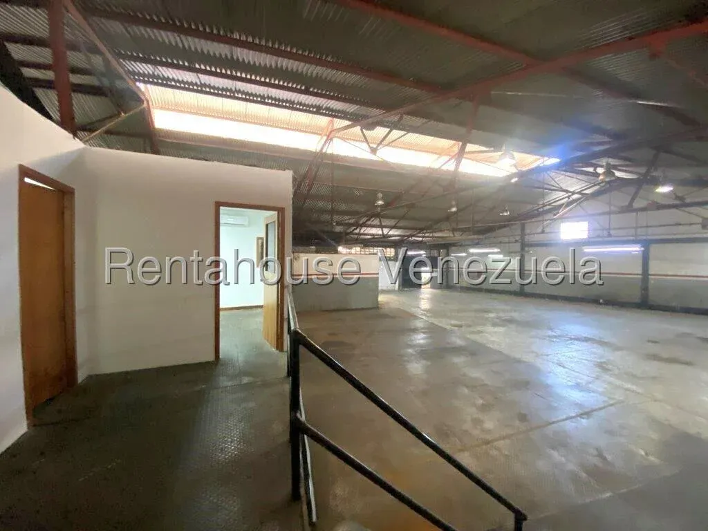 Galpón en Boleita Sur, CR, MLS 25-17149. - 11
