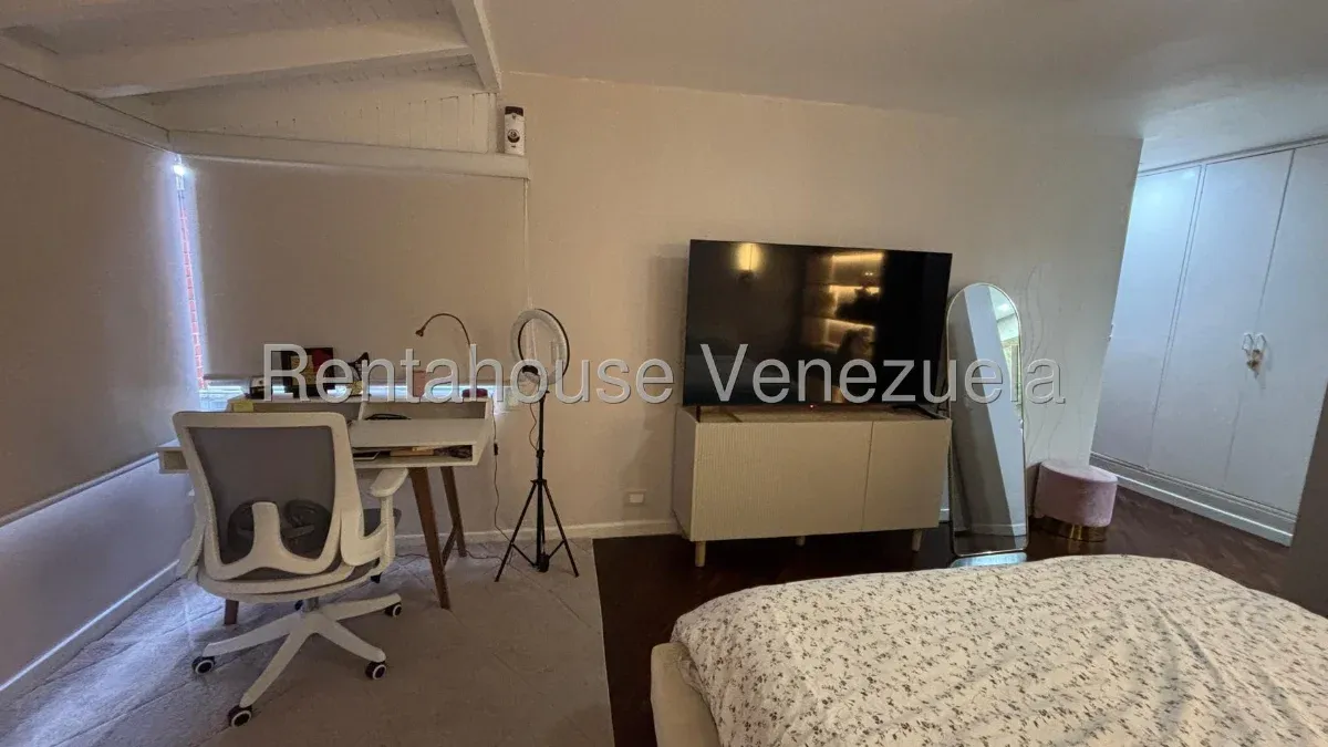 Apartamento en La Boyera, CR, MLS 27-2147. - 12