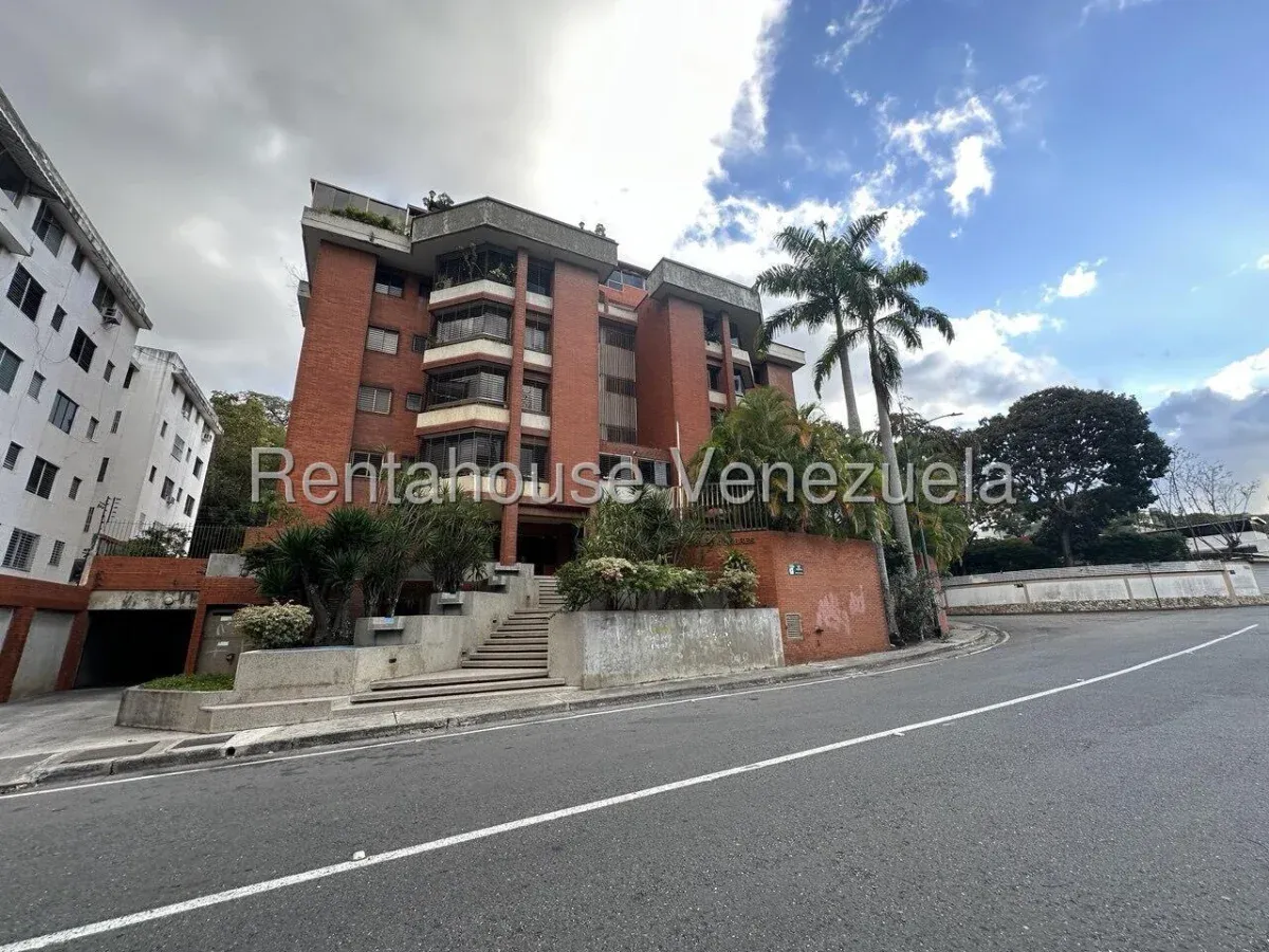 Apartamento en Cumbres de Curumo, CR, MLS 25-19009.