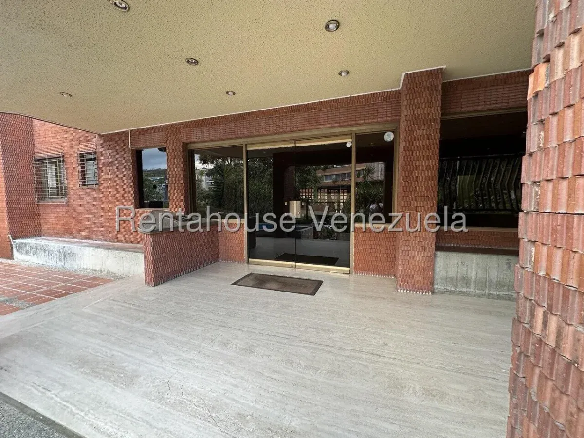 Apartamento en Cumbres de Curumo, CR, MLS 25-19009. - 2