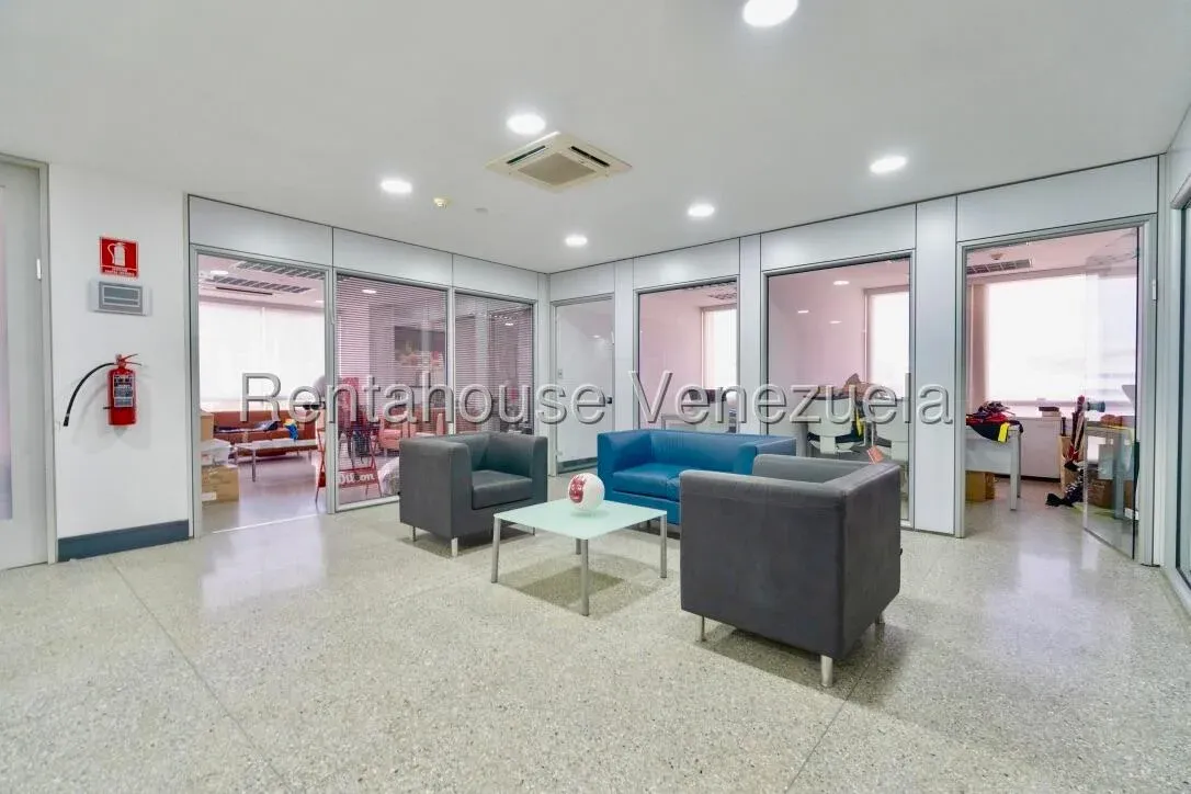 Edificio en Los Ruices, CR, MLS 25-22298. - 11