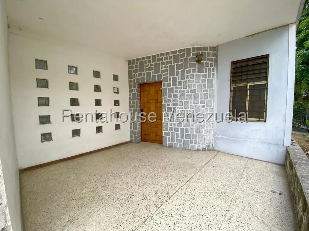 Casa en Los Palos Grandes, CR, MLS 25-22910. - 3