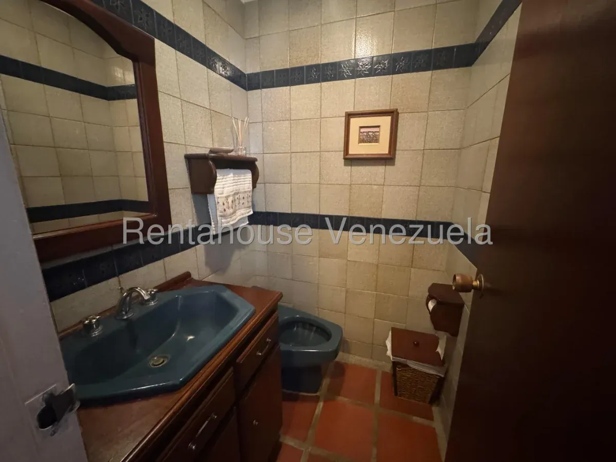 Casa en Colinas de la California, CR, MLS 26-5174. - 6