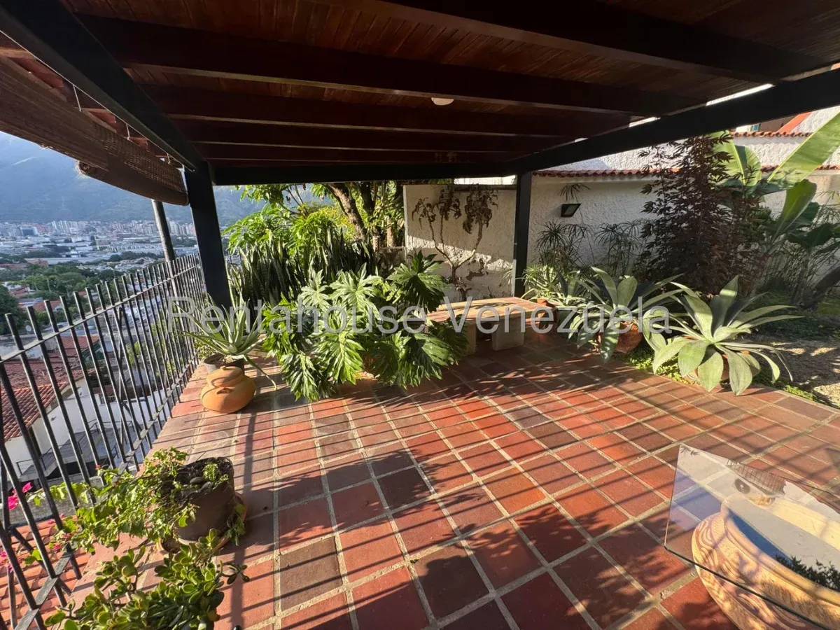 Casa en Colinas de la California, CR, MLS 26-5174. - 10