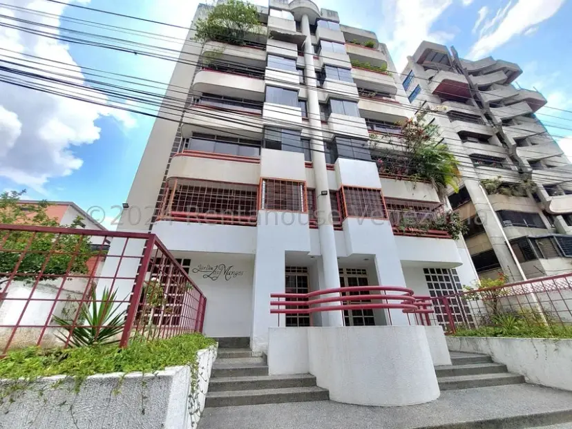 Apartamento en Los Palos Grandes, CR, MLS 26-16071.