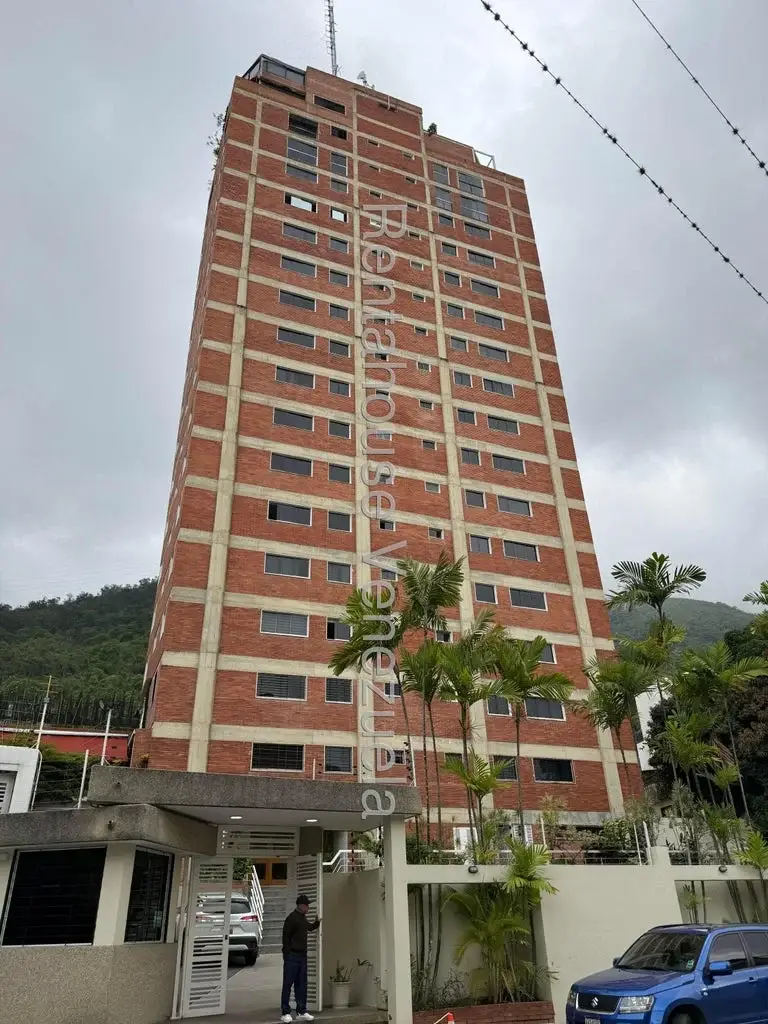 Apartamento en La Castellana, CR, MLS 27-4266.