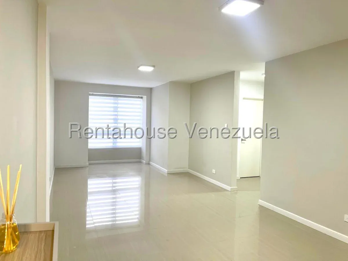 Apartamento en Caurimare, CR, MLS 27-4055. - 2