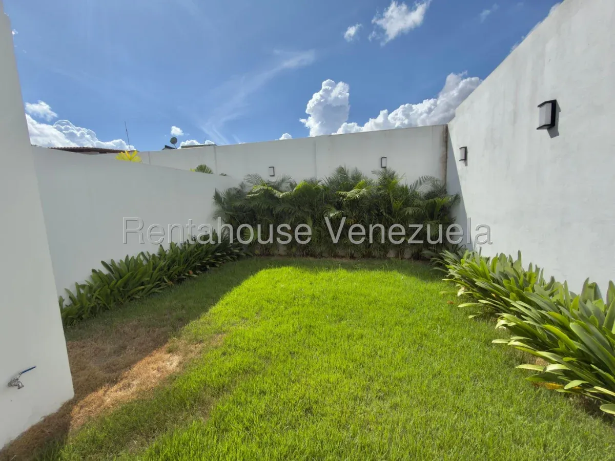 Casa en El Cafetal, CR, MLS 27-3631. - 9