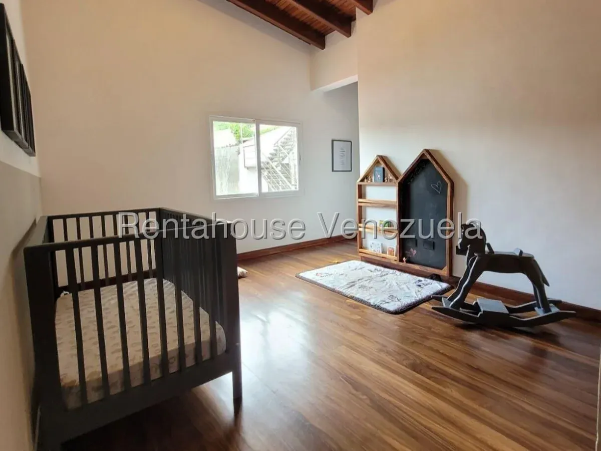 Casa en Cumbres de Curumo, CR, MLS 27-3727. - 11
