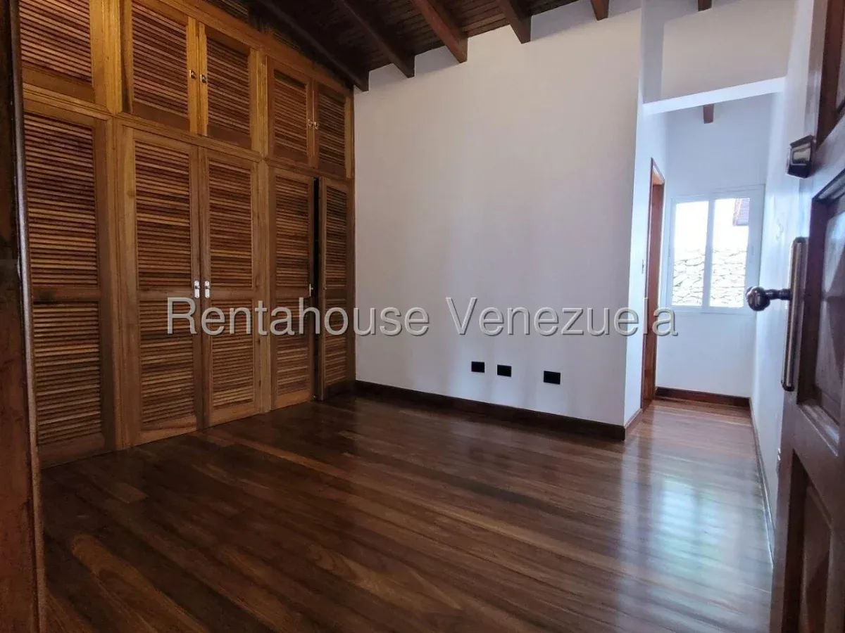Casa en Cumbres de Curumo, CR, MLS 27-3727. - 13