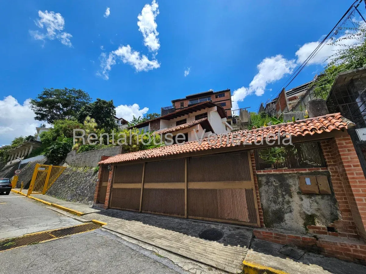 Casa en Macaracuay, CR, MLS 27-4447.