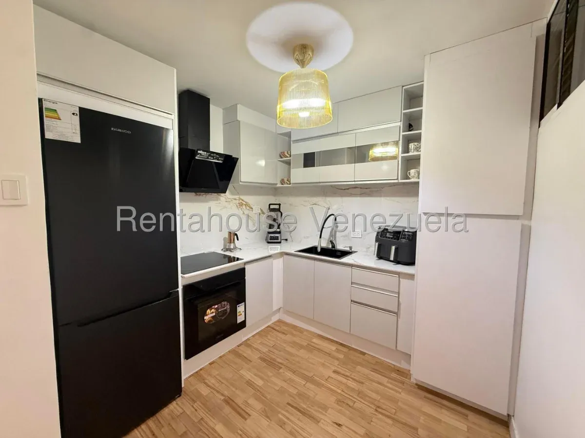 Apartamento en Las Mercedes, CR, MLS 27-4435. - 10