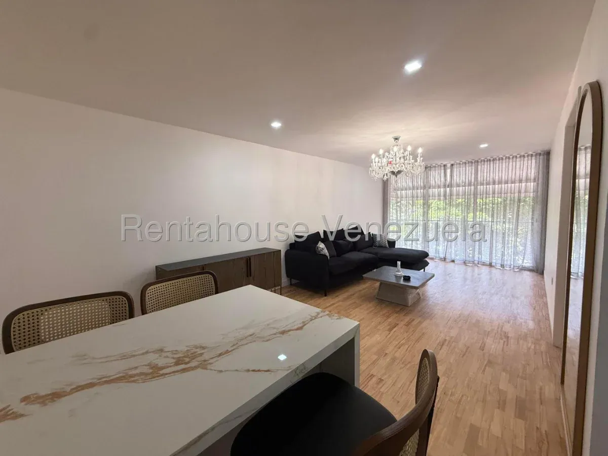 Apartamento en Las Mercedes, CR, MLS 27-4435. - 12