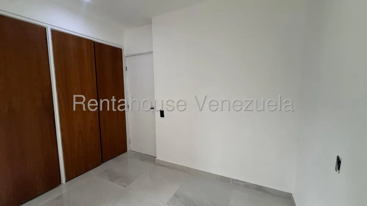 Apartamento en San Bernardino, CR, MLS 27-4426. - 16