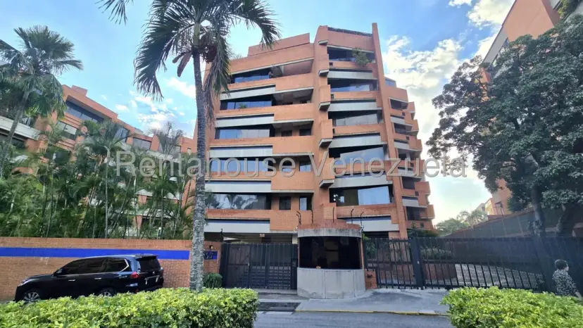 Apartamento en Campo Alegre, CR, MLS 26-15243.