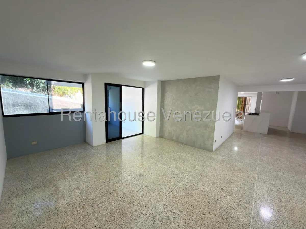 Apartamento en Caurimare, CR, MLS 27-3977. - 2