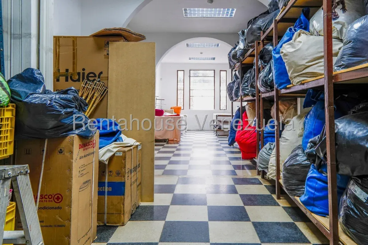 local en la Florida, CR, MLS 27-3957. - 5