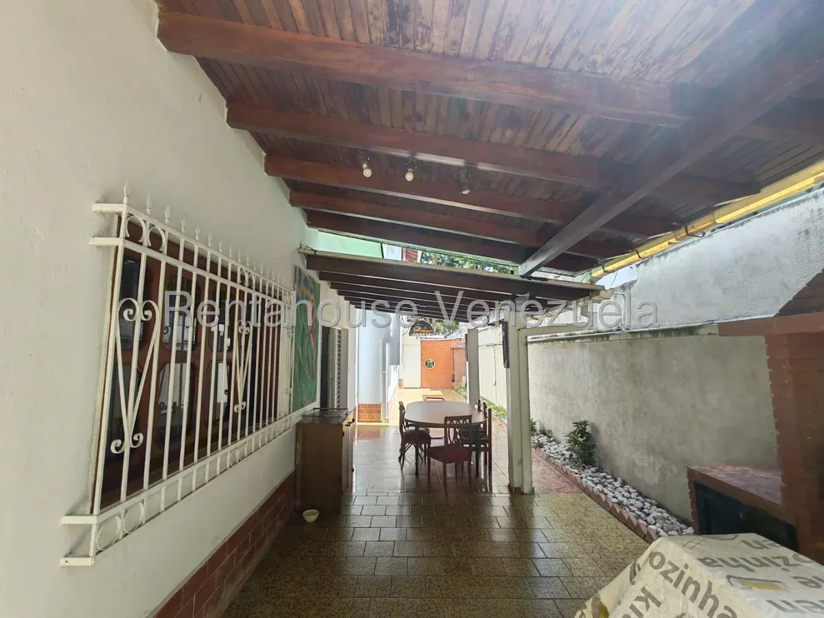 Casa en macaracuay, CR, MLS 27-238. - 18