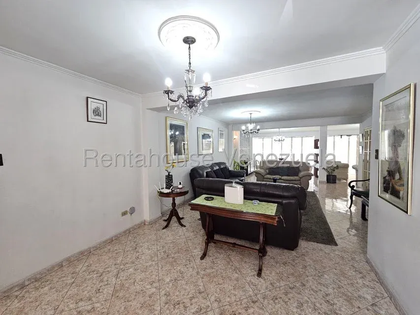 Casa en Terrazas del Club Hípico, CR, MLS 27-5049. - 3
