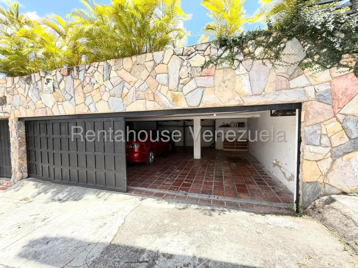CASA EN EL CAFETAL, CR. - 2