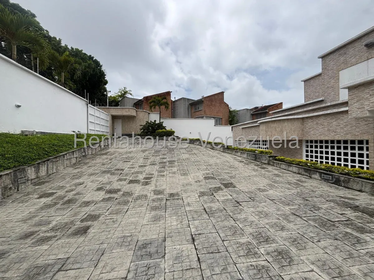 Casa en Lomas de La Lagunita, MLS 26-10604. - 2