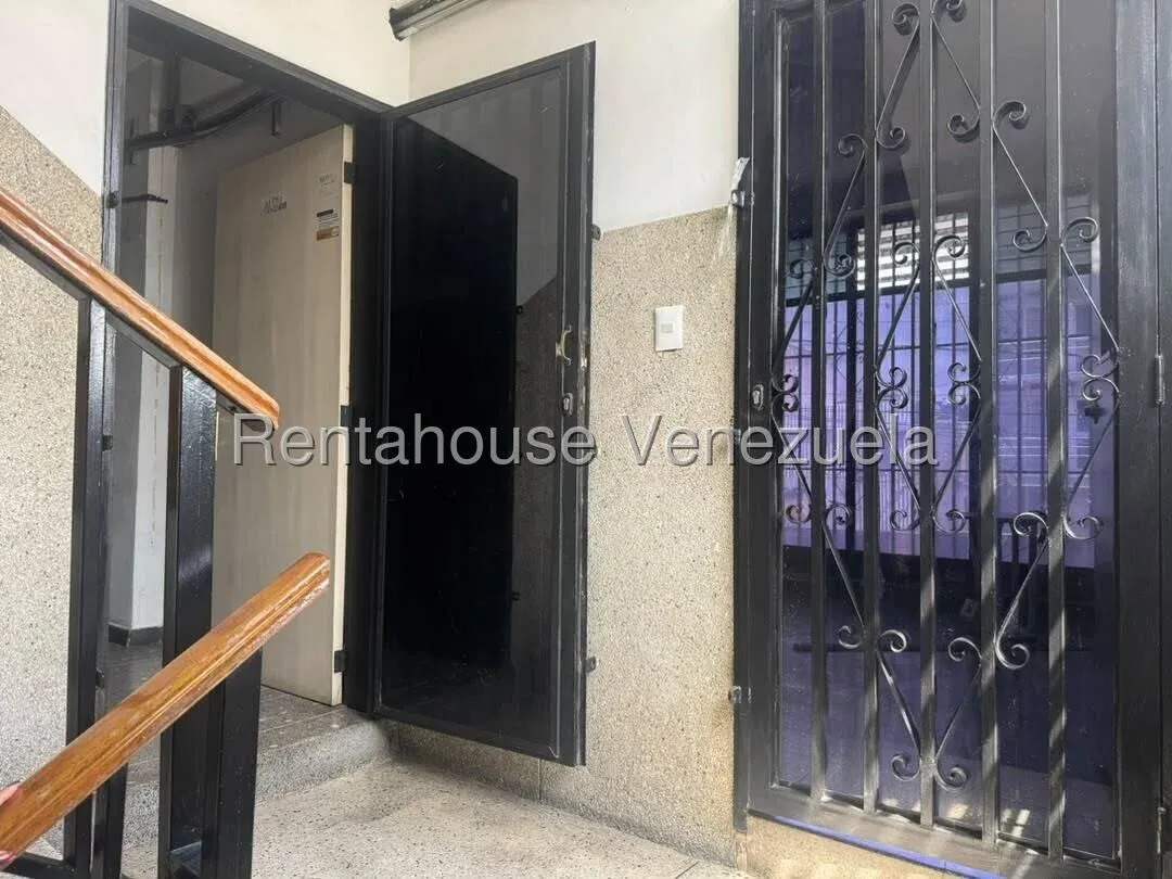 Edificio en Boleita Sur, CR, MLS 27-150. - 12