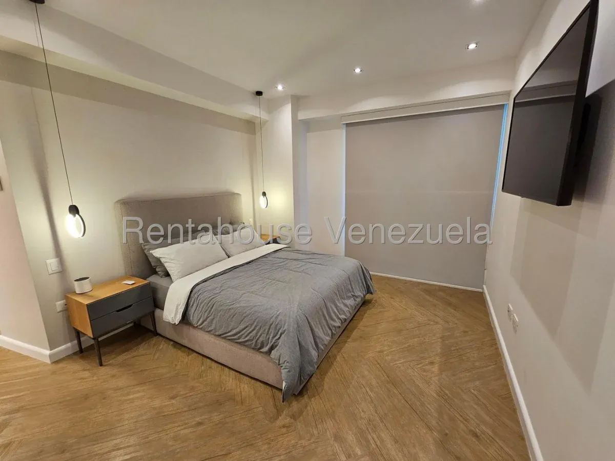 Apartamento en Campo Alegre, CR. - 10
