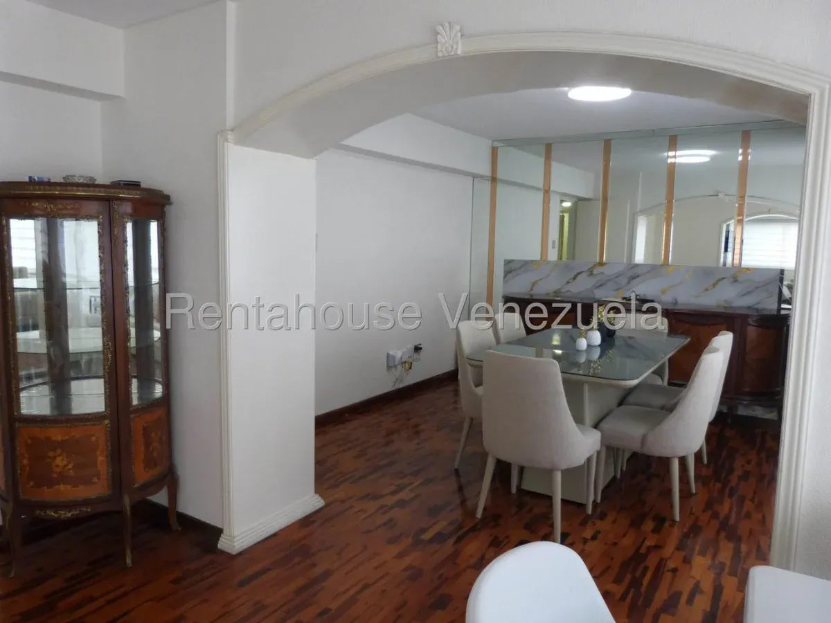 Apartamento en Los Dos Caminos, CR, # 26-20330. - 8
