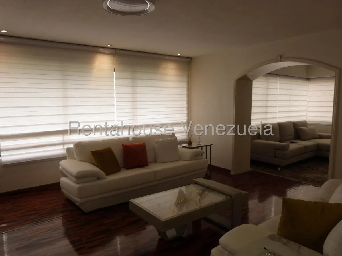 Apartamento en Los Dos Caminos, CR, # 26-20330. - 10