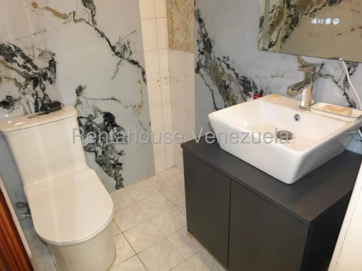 Apartamento en Los Dos Caminos, CR, # 26-20330. - 12