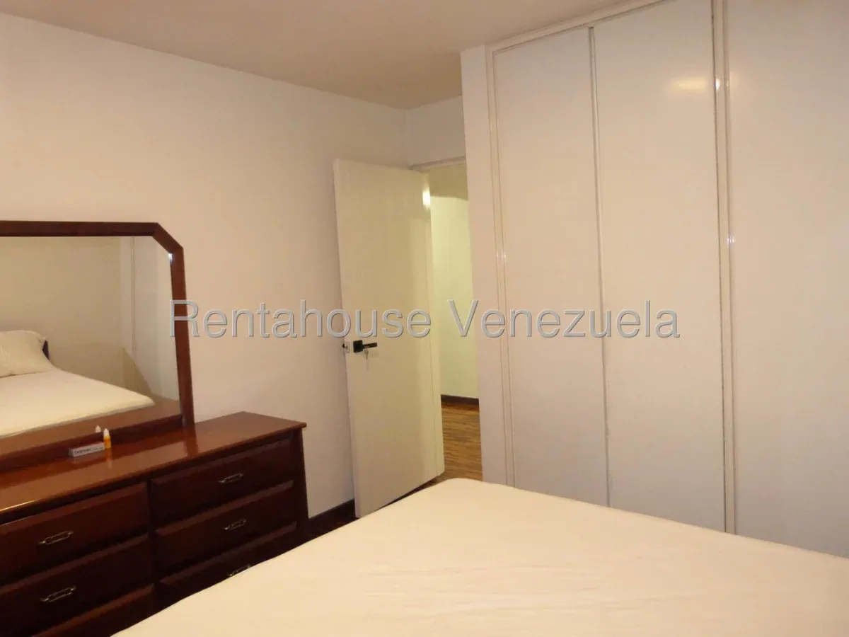 Apartamento en Los Dos Caminos, CR, # 26-20330. - 16