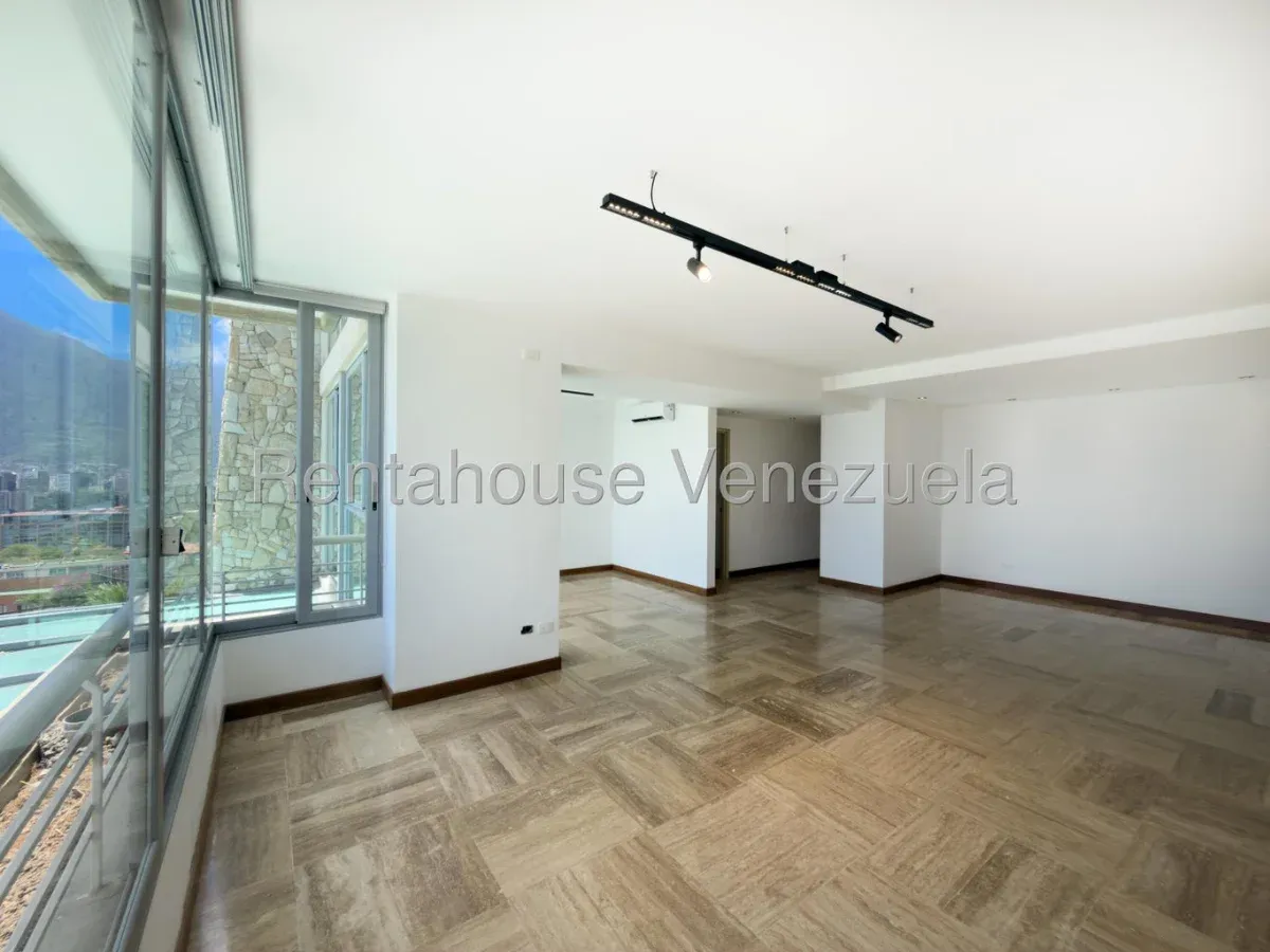 Apartamento en Lomas de Las Mercedes, CR, #26-20889. - 7