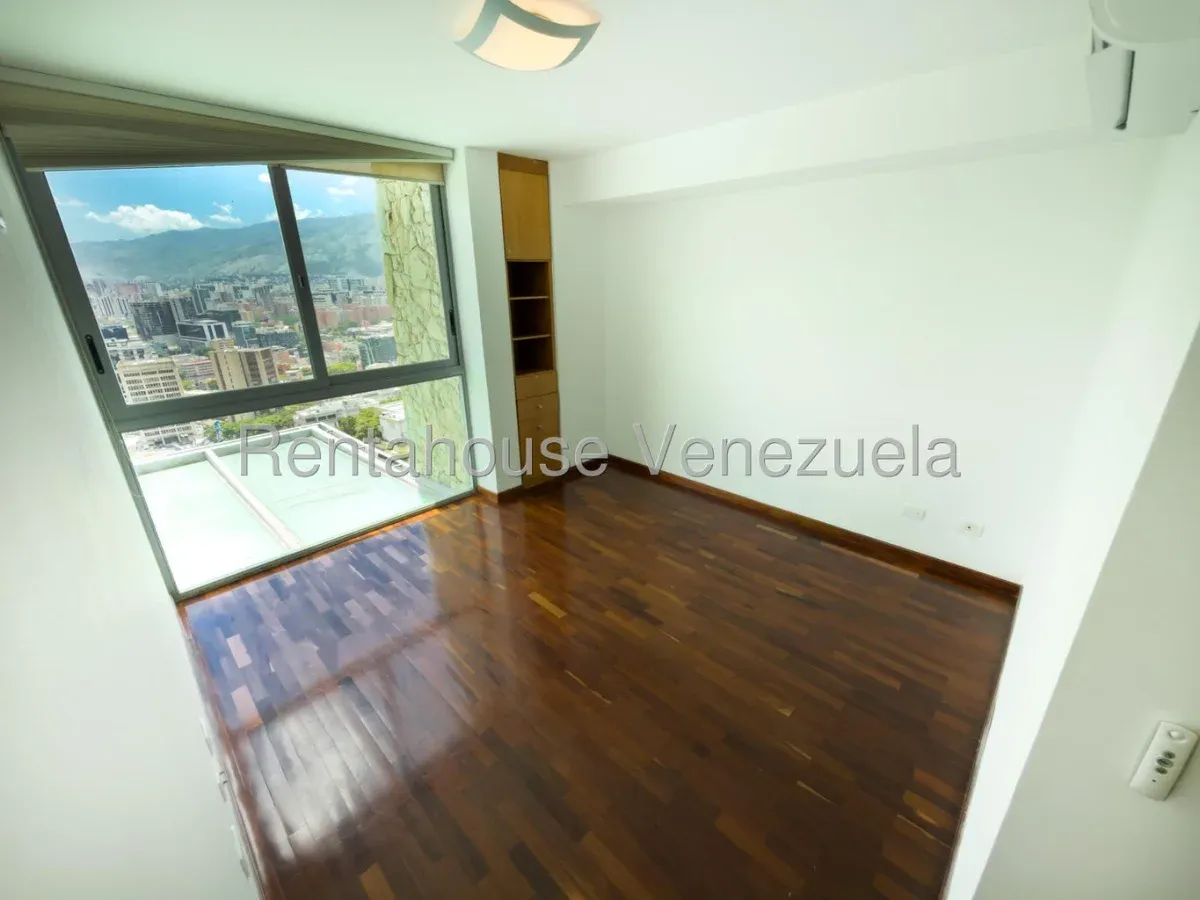 Apartamento en Lomas de Las Mercedes, CR, #26-20889. - 16