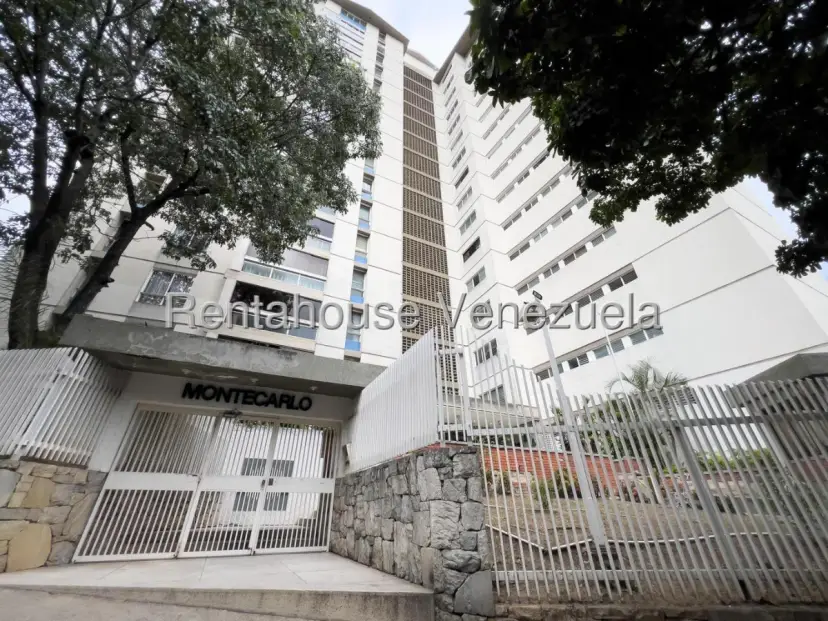 Apartamento en Colinas de Bello Monte, CR, MLS 27-2869.