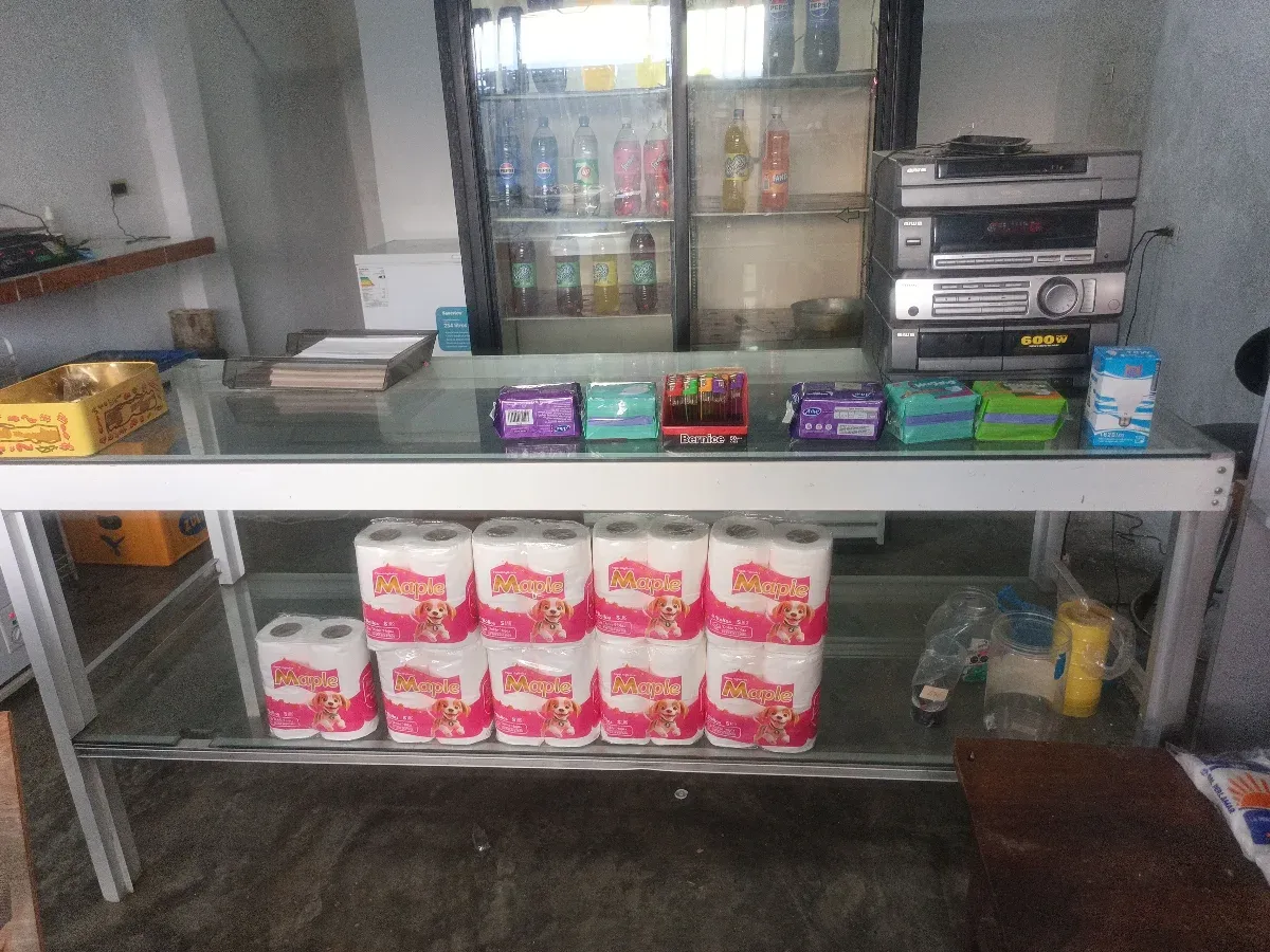 VENDO LOCAL COMERCIAL  - 3