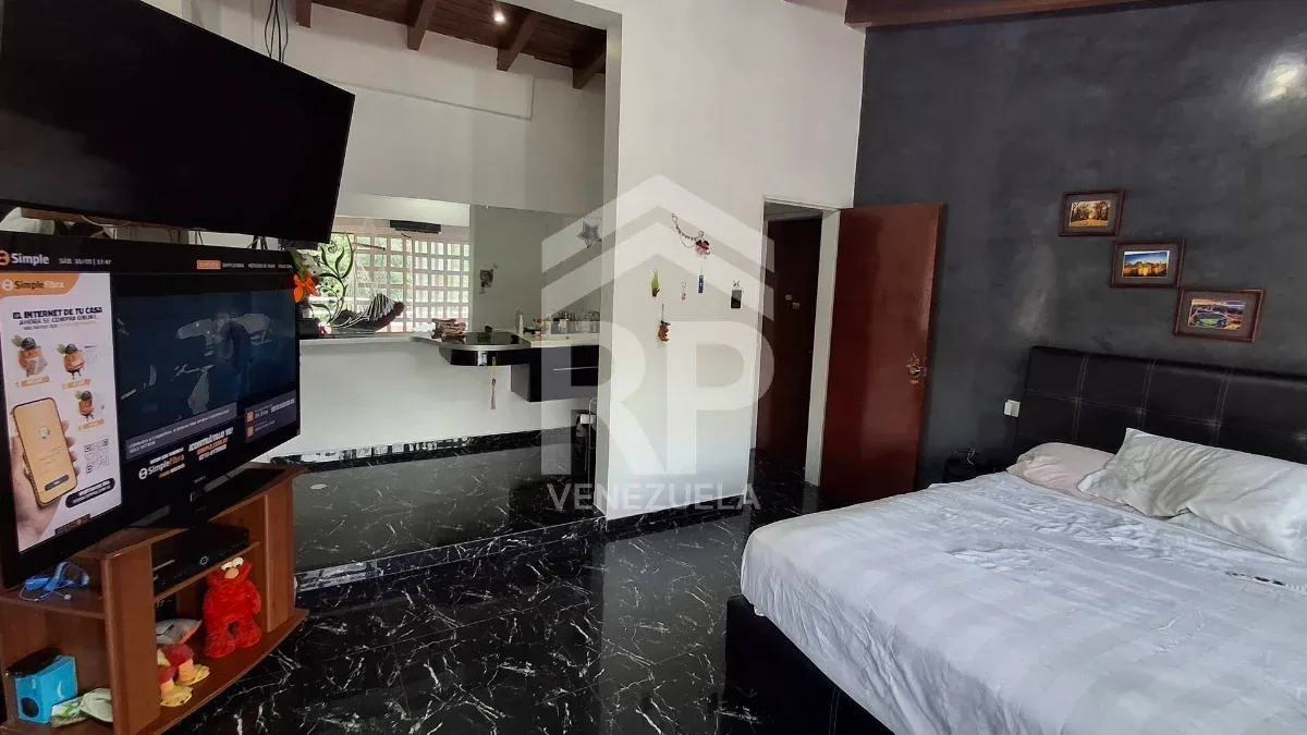 CRC-050 Casa en Venta en el Este de Barquisimeto, El Pedregal - 3