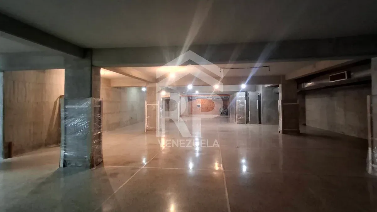  CRL-023 Local en Venta en el CC Dalfa, Barquisimeto Edo Lara - 8